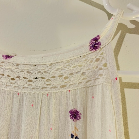 NEW With Tags, Mudd Sleeveless Boho Top, Size L - Picture 3 of 5